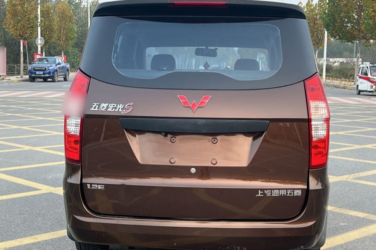 Used Wuling Hongguang 2015 1.2L S Base Model China IV
