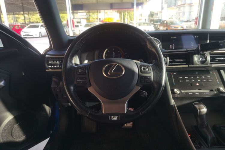 Used Lexus IS 2017 300 F SPORT Edition
