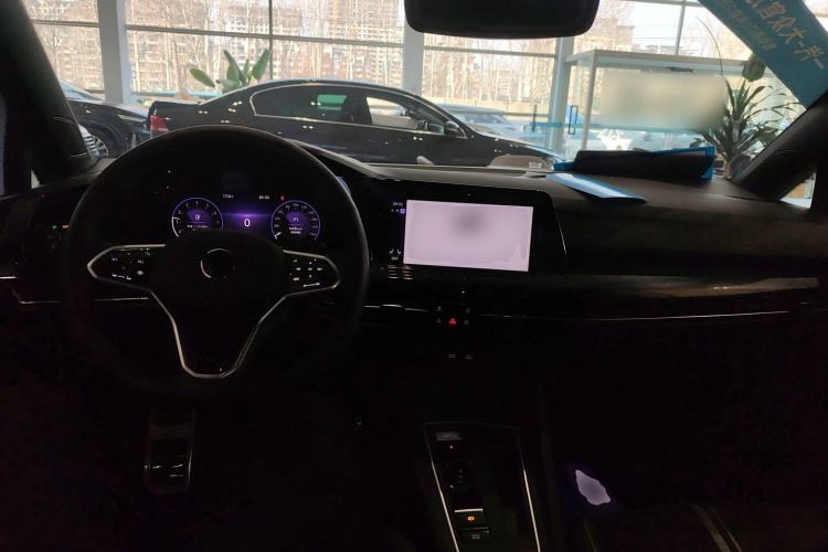 Used Volkswagen Golf 2023 Facelift 280TSI DSG R-Line Lite