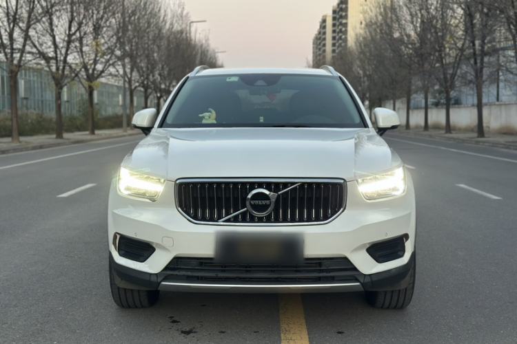 Used Volvo XC40 2021 T4 4x4 SmartDrive Fashion Edition
