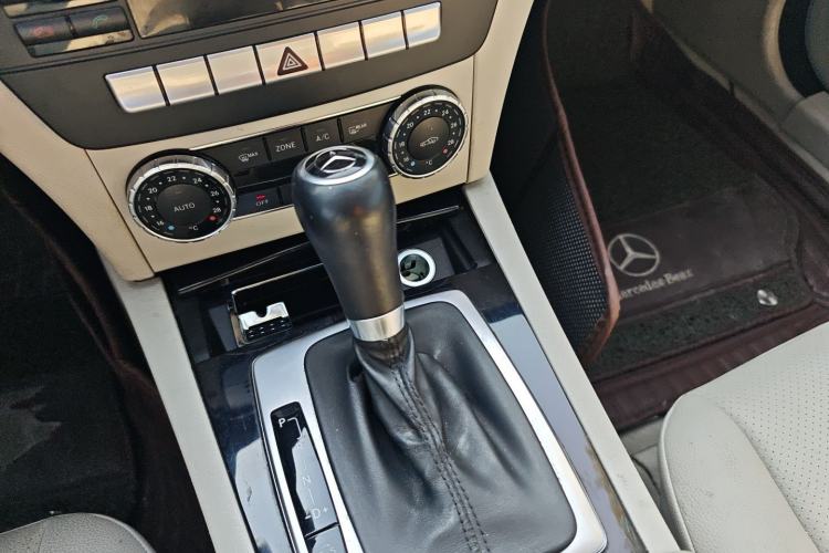 Used Mercedes-Benz C-Class 2013 C 180 Classic Grand Edition