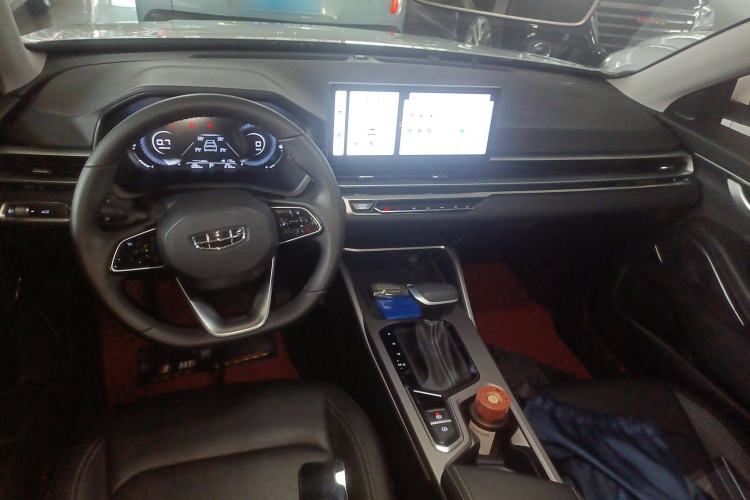 Used Geely Auto Emgrand 2023 4th Generation Champion Edition 1.5L CVT Prestige Model
