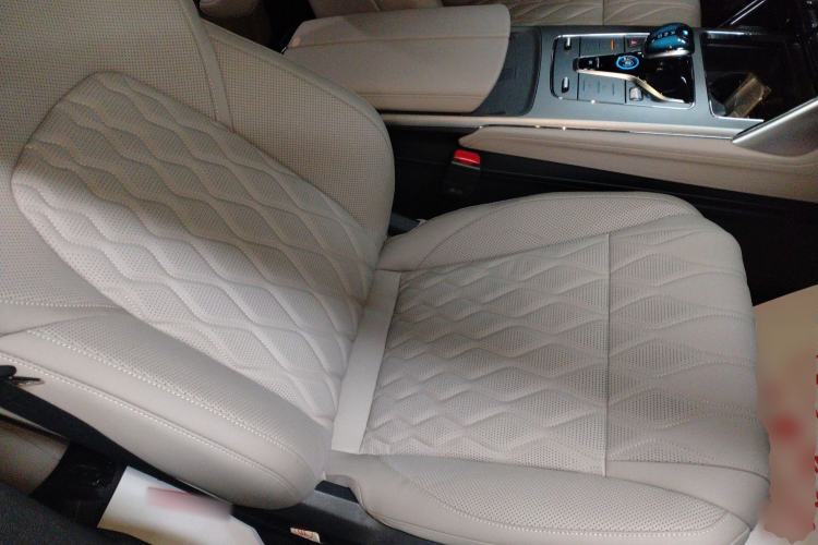 Used BYD Tang New Energy 2025 DM-i 115KM Prestige Model
