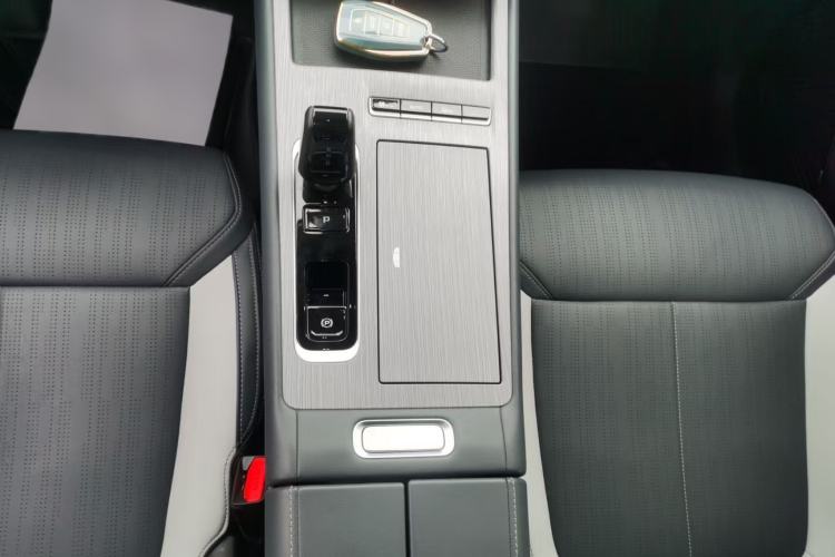 Used Geely Auto FX11 2024 1.5TD DCT Prestige Edition