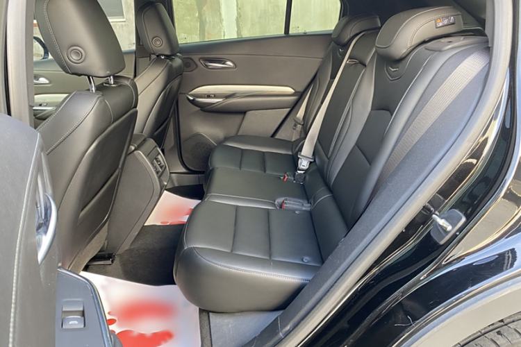 Used Cadillac XT4 2021 28T Two-Wheel Drive Leading Version
