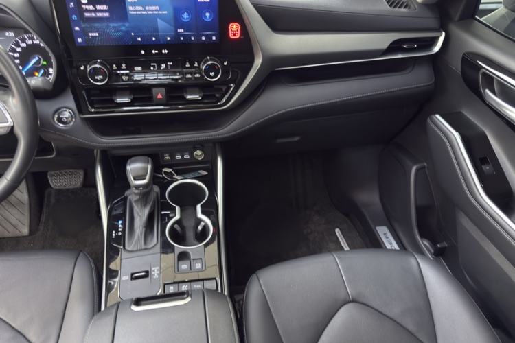 Used Toyota Highlander 2023 2.5L Smart Electric Hybrid Dual-Engine Four-Wheel Drive Prestige Version – 7 Seats