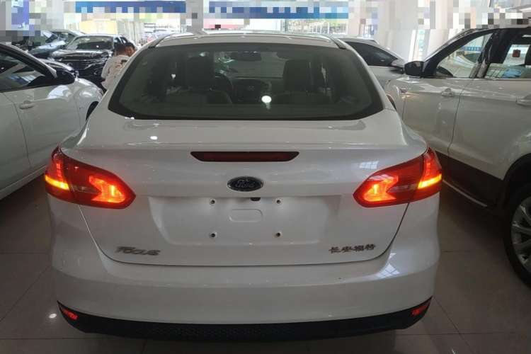 Used Ford Focus 2017 Sedan 1.6L Automatic Comfort Plus SmartDrive Edition