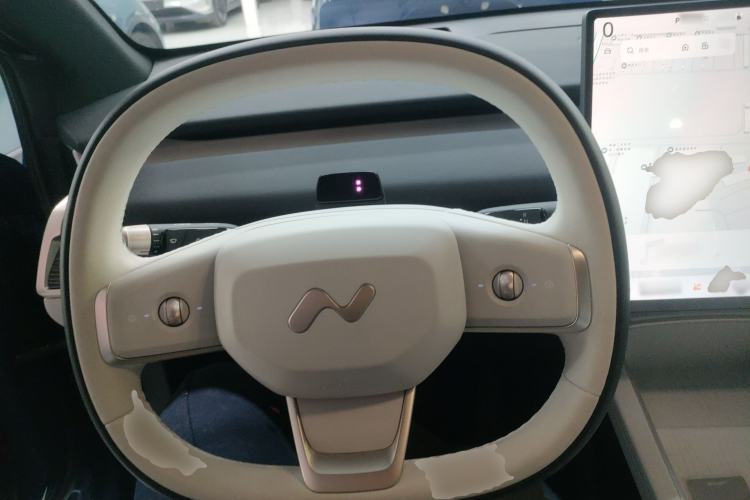 Used ONVO L60 2024 60 kWh Rear-Drive Version
