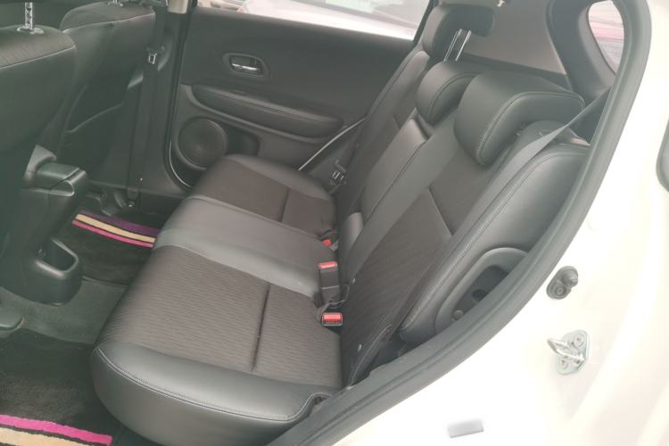 Used Honda Vezel 2020 1.5L CVT Pioneer Edition
