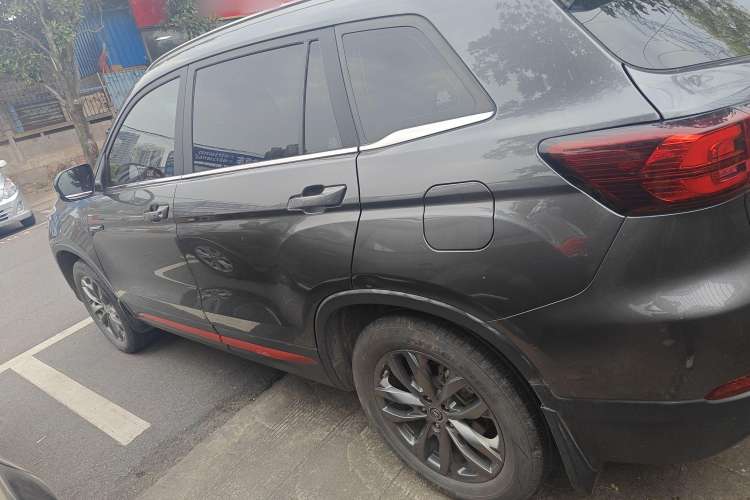 Used Changan CS75 2021 Honor Million Edition 280T DCT Prestige Model
