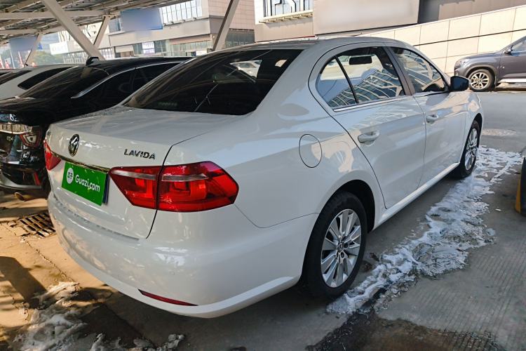 Used Volkswagen Lavida 2013 Restyled Classic 1.6L Automatic Comfort Edition