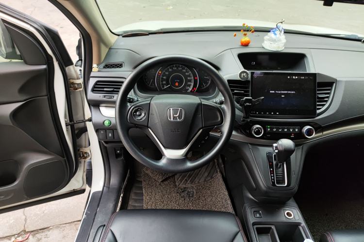 Used Honda CR-V 2016 2.0L Two-Wheel Drive Classic Edition