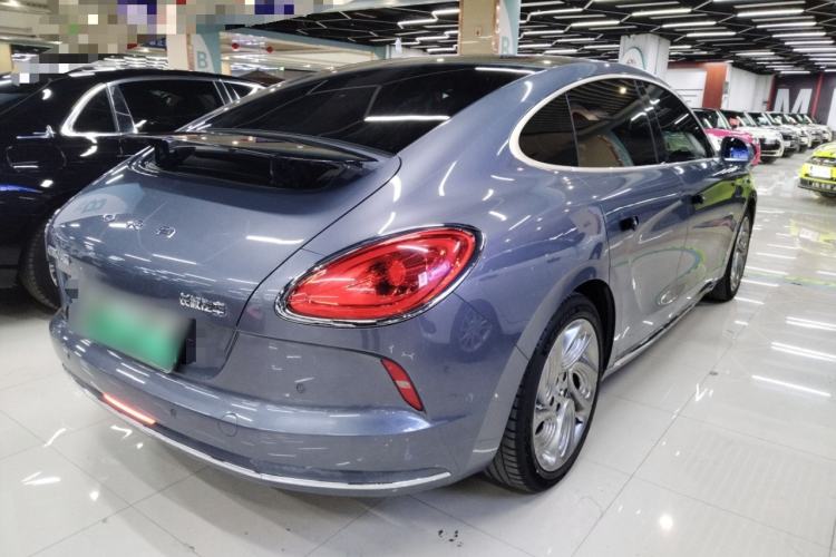 Used ORA Lightning Cat 2022 555 km Luxury Edition