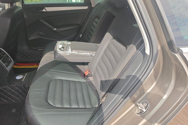 Used Volkswagen Passat 2015 1.8TSI DSG Prestige Edition
