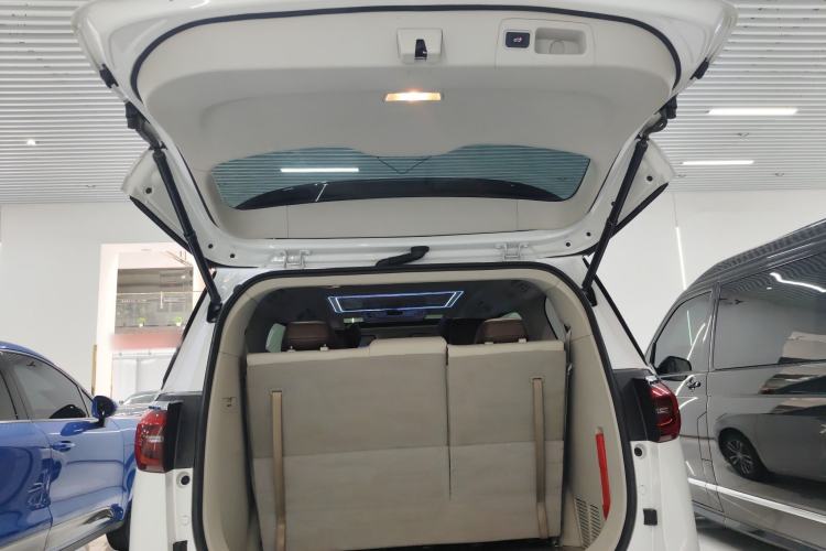 Used Buick GL8 2023 ES Lu Zun Comfort Model
