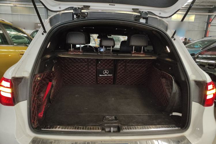 Used Mercedes-Benz GLC 2019 GLC 300 L 4MATIC Dynamic Model
