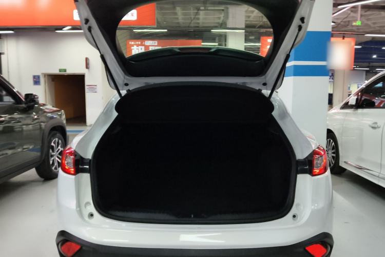 Used Mazda CX-4 2018 2.0L Automatic Two-Wheel Drive Blue Sky Dynamic Version China VI Standard
