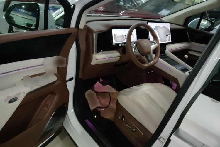 Used BYD Xia 2025 DM-i 1.5T 180km Excellence Model
