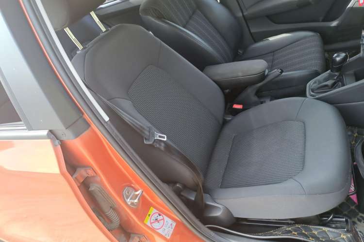 Used Volkswagen Santana 2017 Haval H6 1.6L Automatic Fashion Edition
