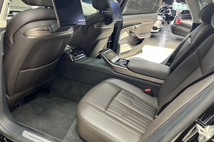 Used Audi A8 2021 A8L 55 TFSI quattro Prestige Edition
