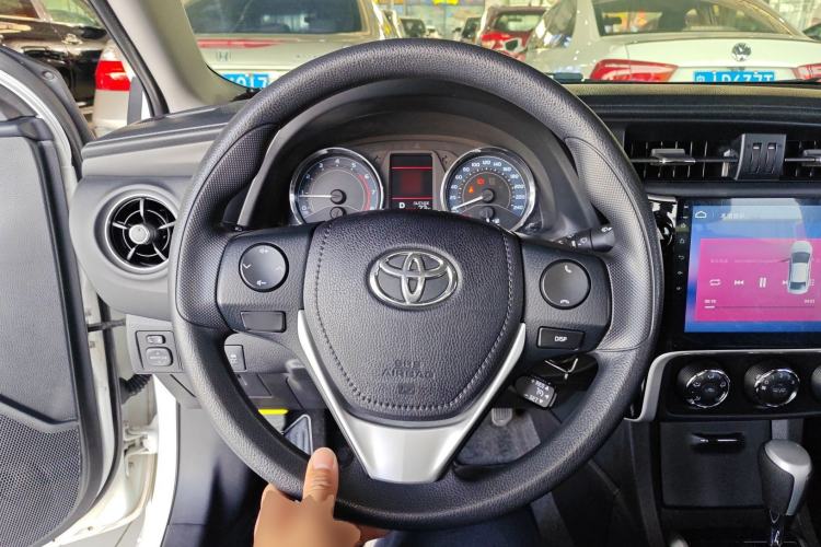 Used Toyota Corolla 2017 Revised Version 1.2T S-CVT GL-i
