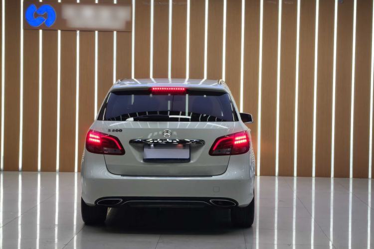 Used Mercedes-Benz B-Class 2017 B 200 Sport Edition
