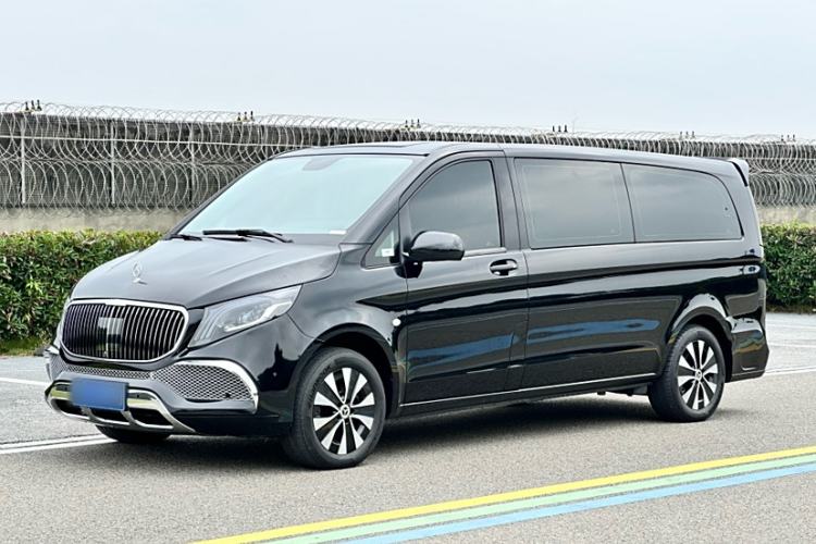 Used Mercedes-Benz Vito 2023 2.0T Elite Version 7 Seats