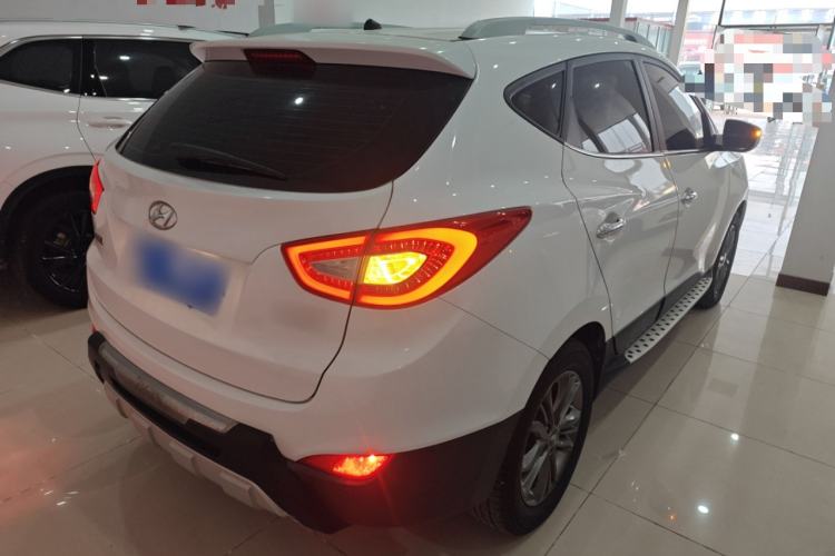 Used Hyundai ix35 2015 2.0L Automatic 2WD Smart Version China V Standard
