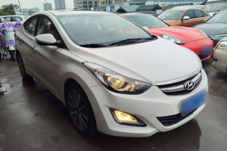 Used Hyundai Elantra 2015 1.6L Automatic Leading Model
