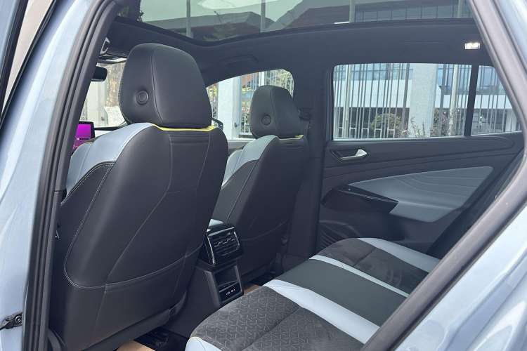 Used Volkswagen ID.4 X 2021 Pro Smart Long-Range Edition
