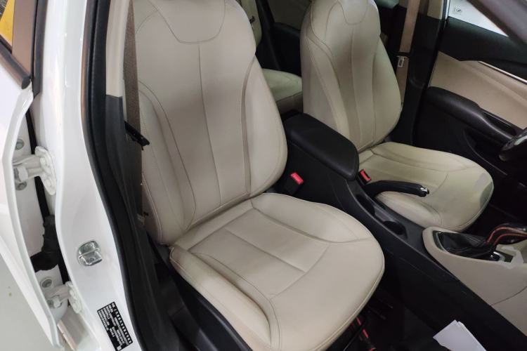 Used Buick GT 2018 15T Dual-Clutch Elite Model China V Standard
