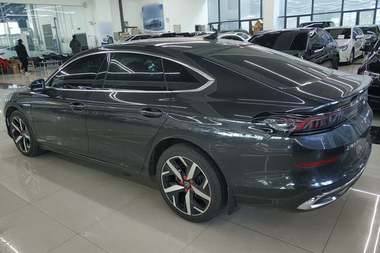 Used Volkswagen Lamando 2025 Lavida L 280TSI DSG Cool & Spicy Edition
