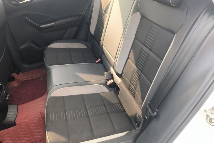 Used Volkswagen T-ROC 2020 280TSI DSG Two-Wheel-Drive Elite Version
