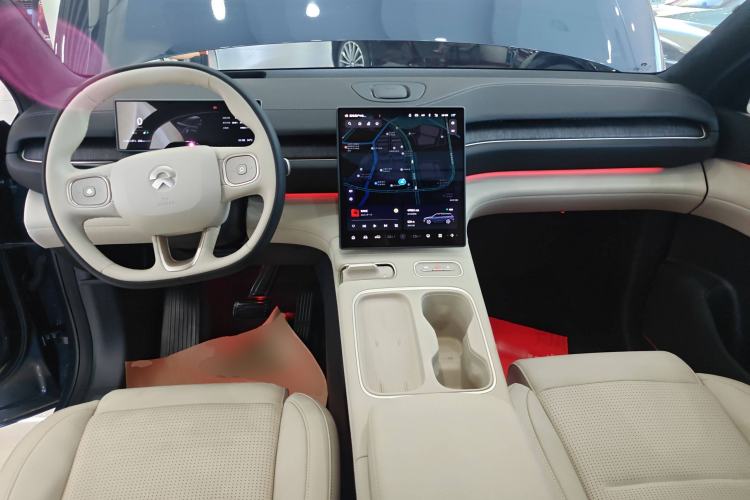 Used Nio ES6 2023 75 kWh
