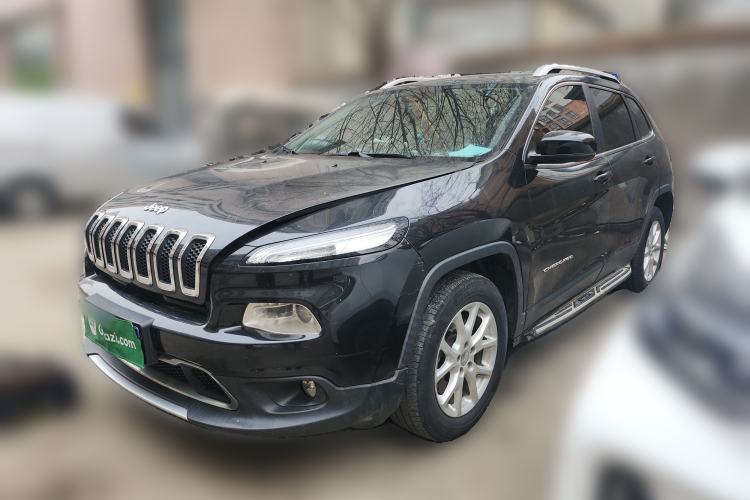 Used Jeep Cherokee 2017 2.0L Superior Edition