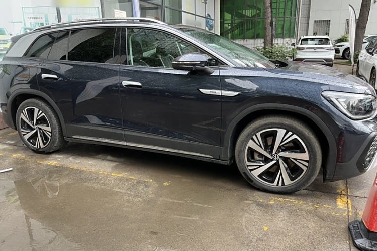 Used Volkswagen ID.6 CROZZ 2022 Long-Range PRO Edition
