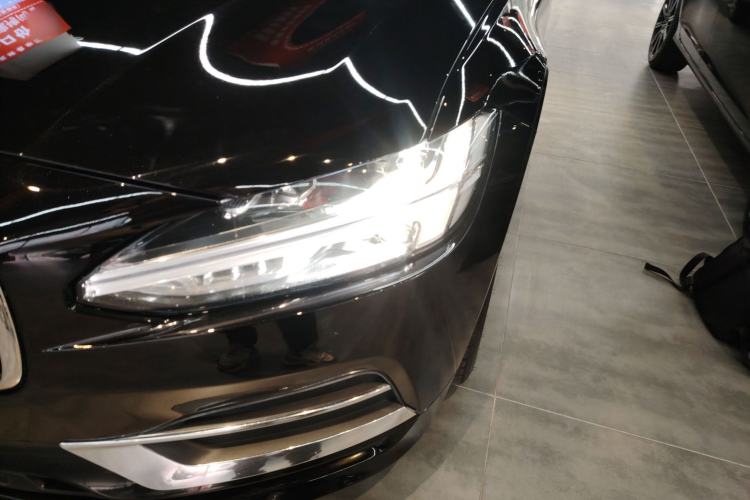 Used Volvo S90 2020 Facelifted T5 Zhiyi Luxury Edition