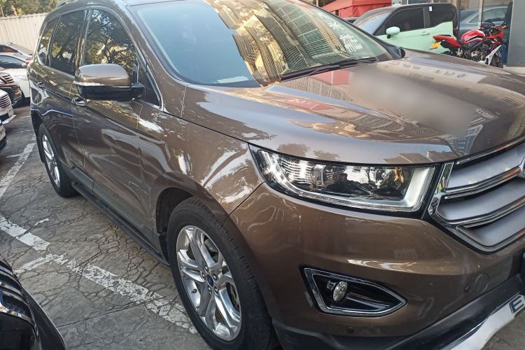 Used Ford Edge 2016 EcoBoost 245 Two-Wheel-Drive Titanium 7-Seater
