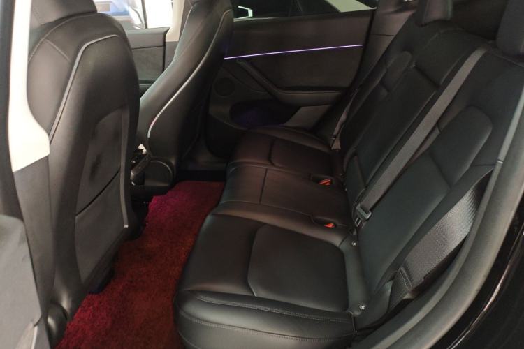 Used Tesla Model Y 2021 Long-Range All-Wheel-Drive Version 3D7