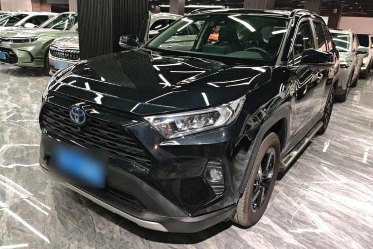 Used Toyota RAV4 2022 Dual-Engine 2.5L E-CVT Four-Wheel Drive Elite Plus Edition
