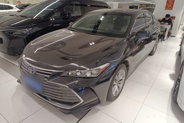 Used Toyota Avalon 2019 Dual-Engine 2.5L Luxury Edition China VI Standard