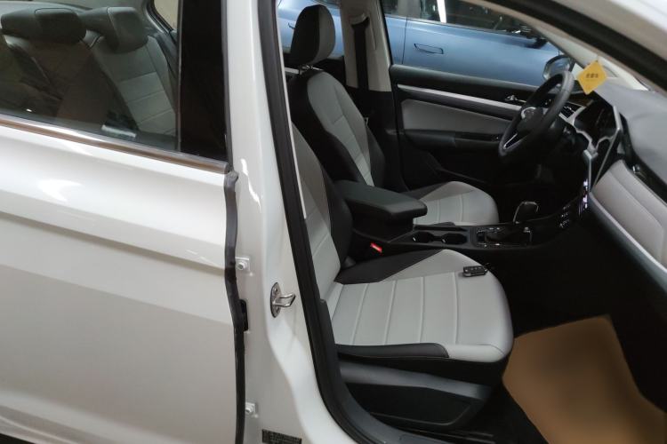 Used Volkswagen Bora 2024 200TSI DSG EnjoyDrive PRO Edition
