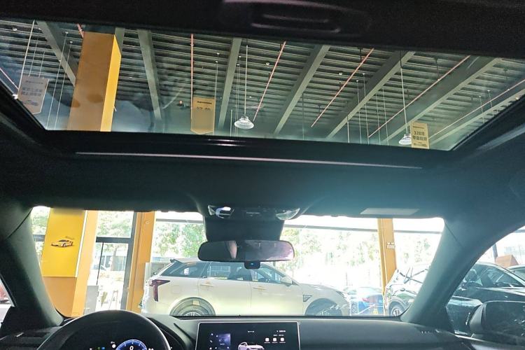 Used Toyota Avalon 2024 2.0L Ambition Edition
