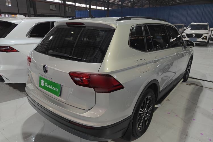 Used Volkswagen Tiguan L 2021 280TSI Automatic Two-Wheel Drive Smart Edition
