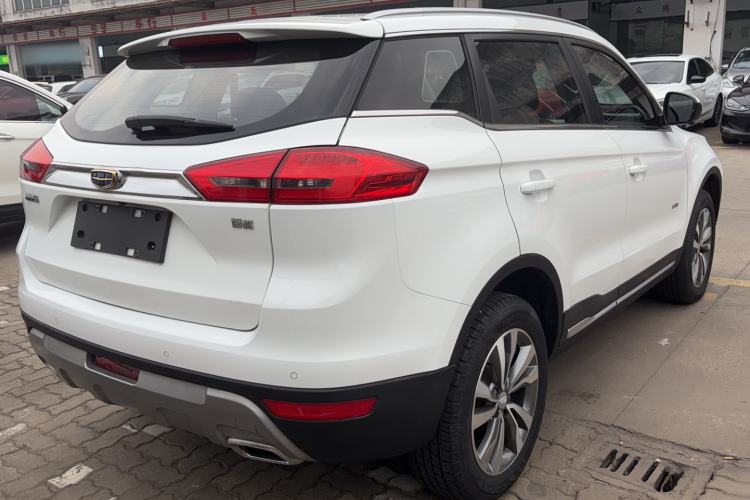 Used Geely Auto Emgrand X7 Sport 2016 1.8TD Automatic ZhiZun Version
