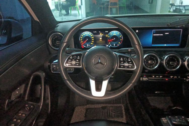 Used Mercedes-Benz A-Class 2020 Facelift A 180 L Sport Sedan Special Configuration