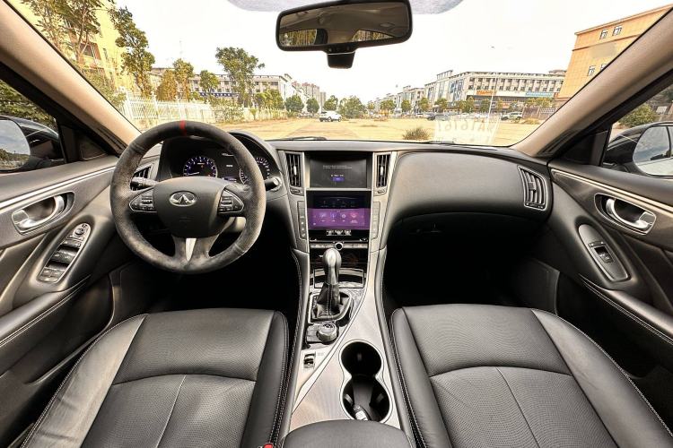 Used Infiniti Q50L 2016 2.0T Enjoyment Edition
