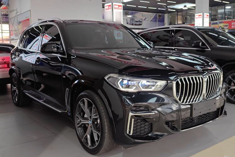Used BMW X5 2022 Restyled xDrive 40Li M Sport Package
