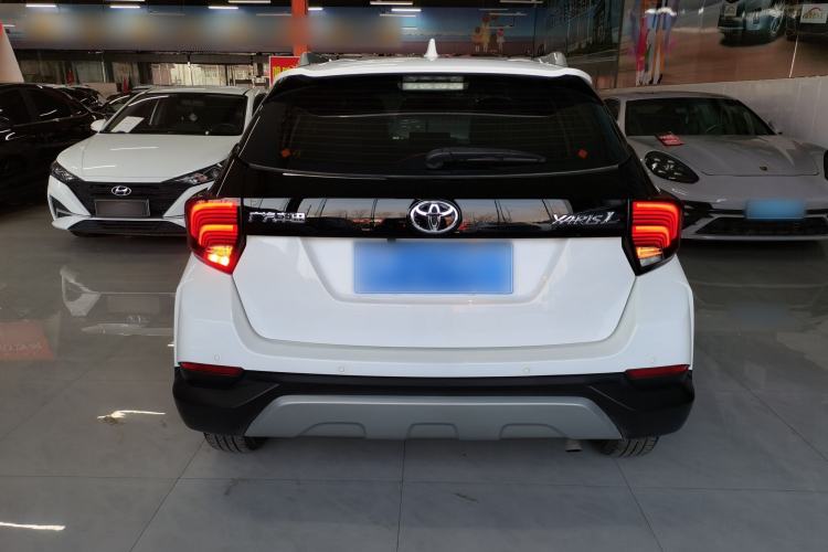 Used Toyota YARiS L 2022 X-Trail 1.5L CVT Luxury PLUS Edition
