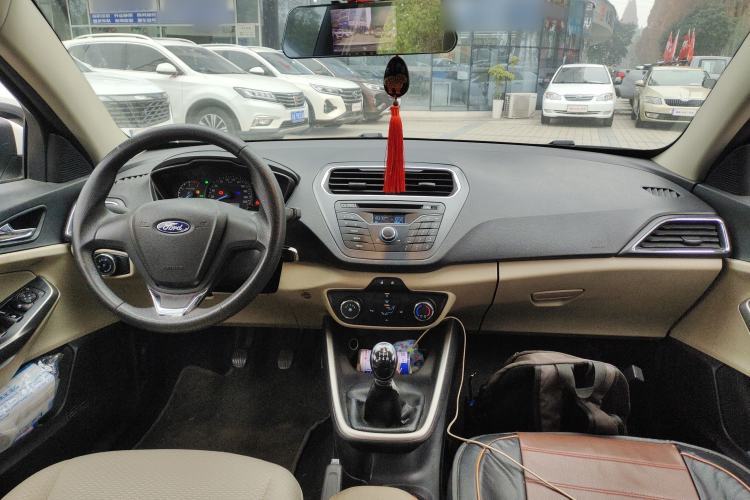 Used Ford Escort 2017 Revised Version 1.5L Manual Comfort Edition